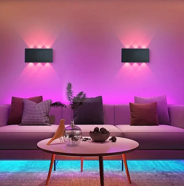 Cordless LED Wall Lamp