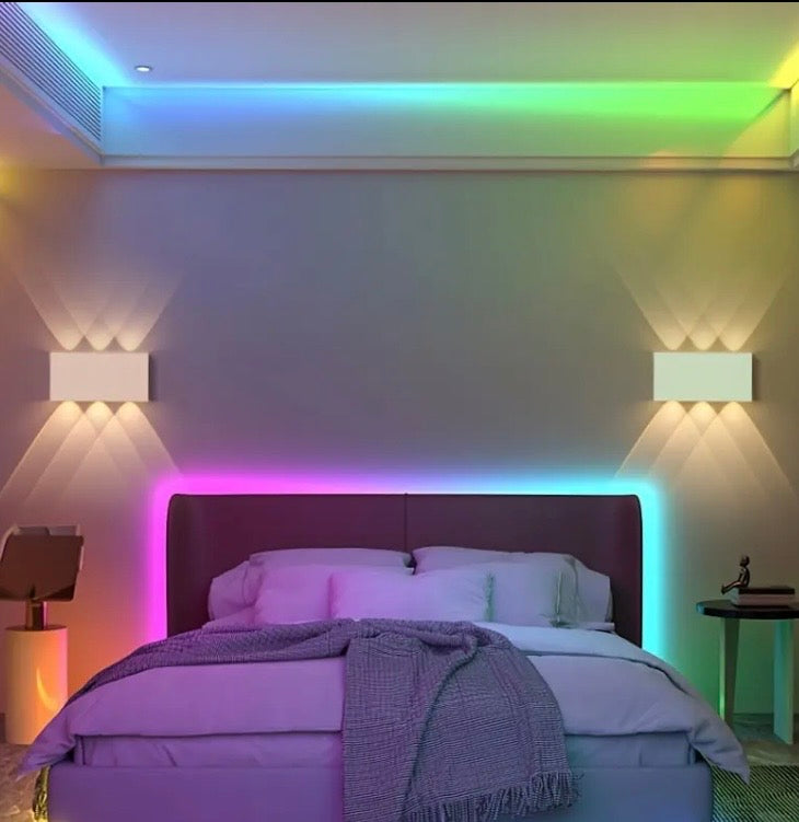 Cordless LED Wall Lamp